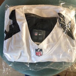 Ezekiel Elliott jersey size small